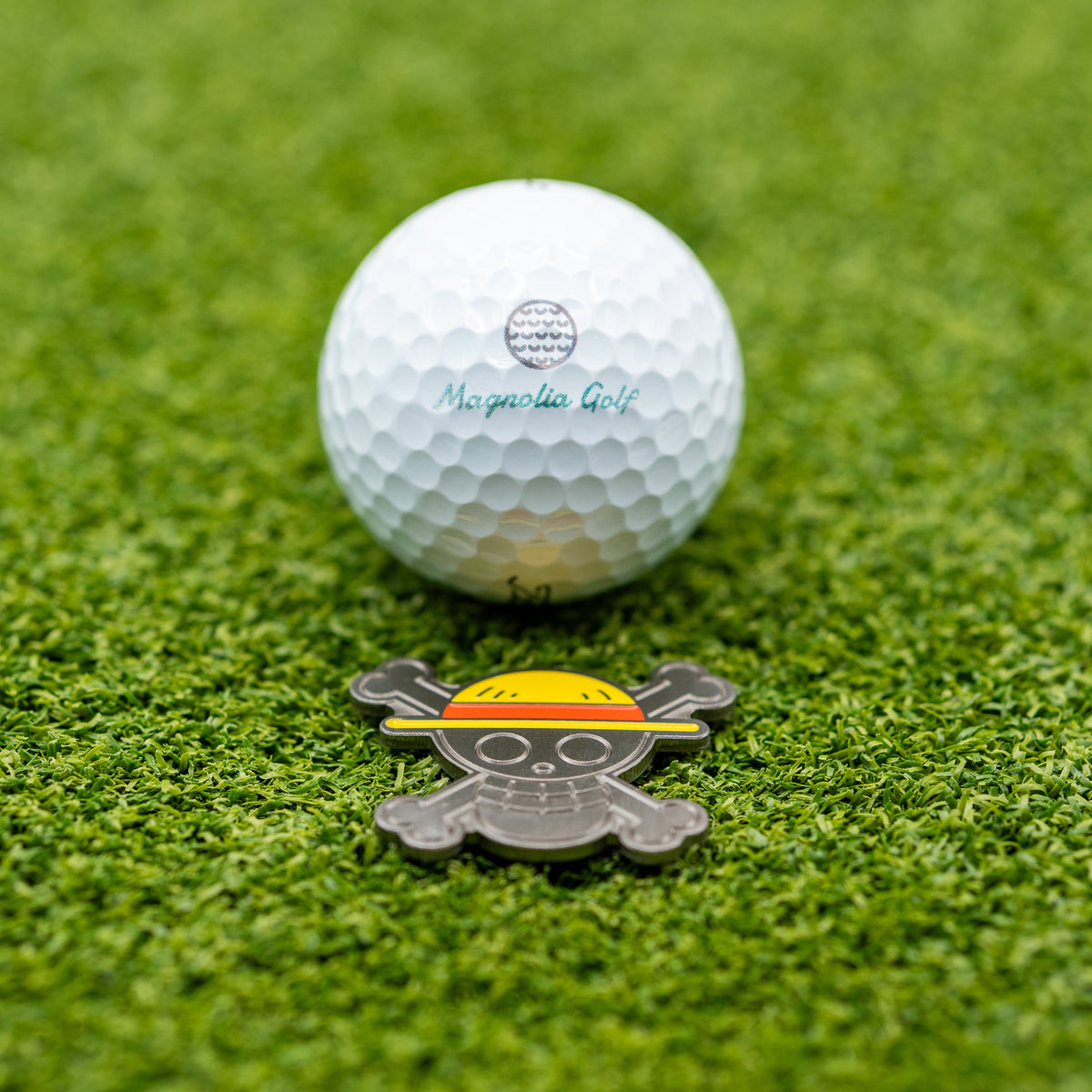 Straw Hat Ball Marker